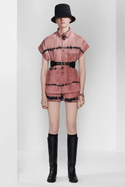 Look 32